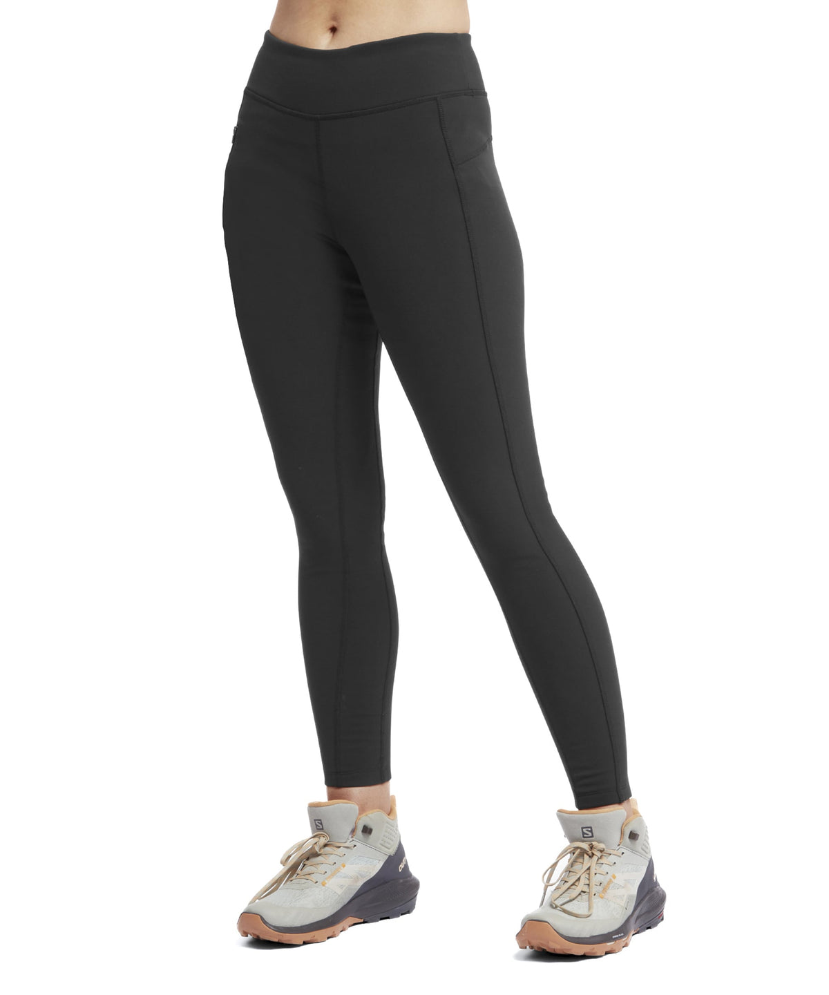Dolma Softshell black high-waisted leggings with sleek side seams