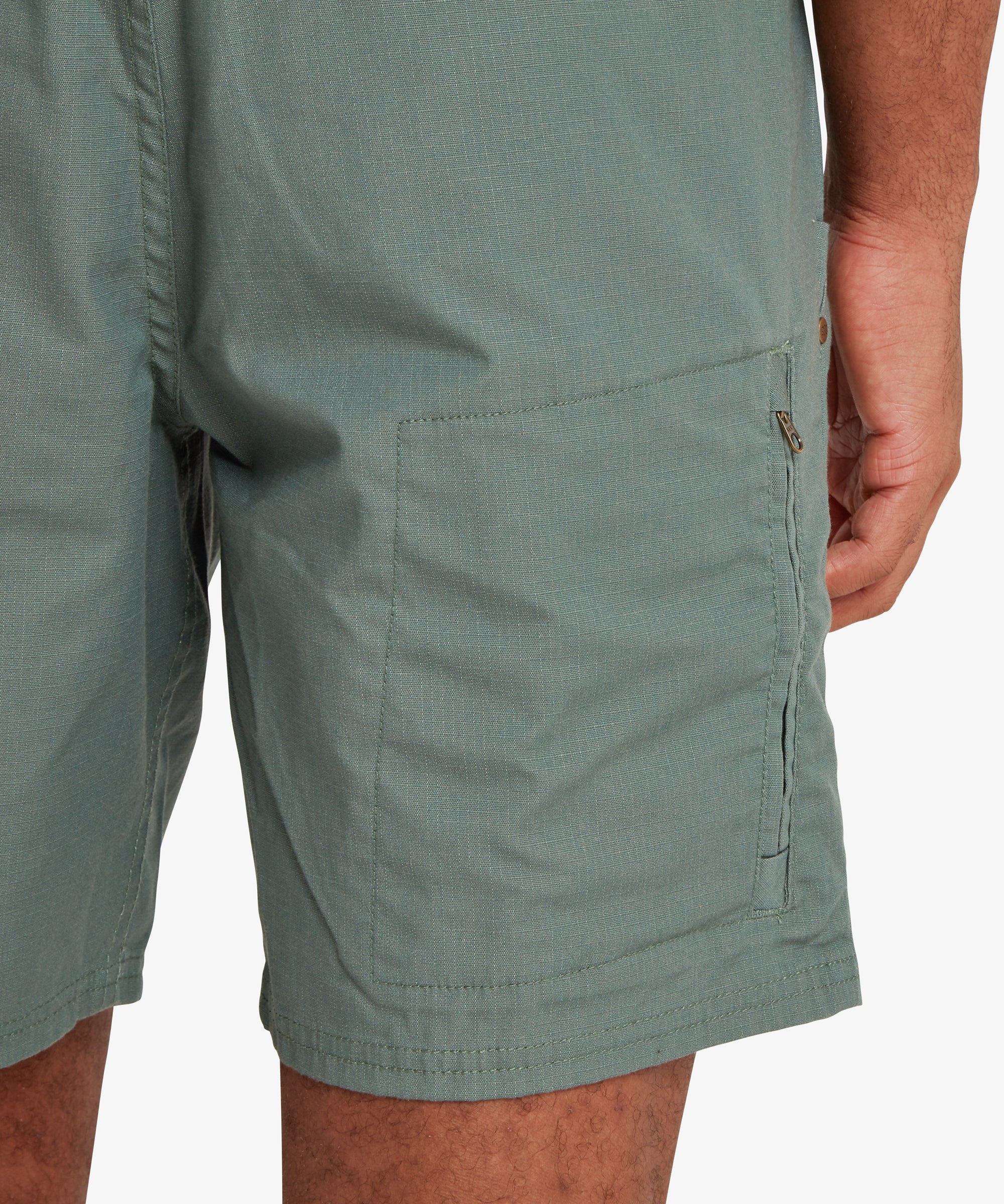 Ghoral Shorts Ð Dark Thyme: mintgrŸne Cargoshorts aus strukturiertem Stoff mit Rei§verschlusstaschen