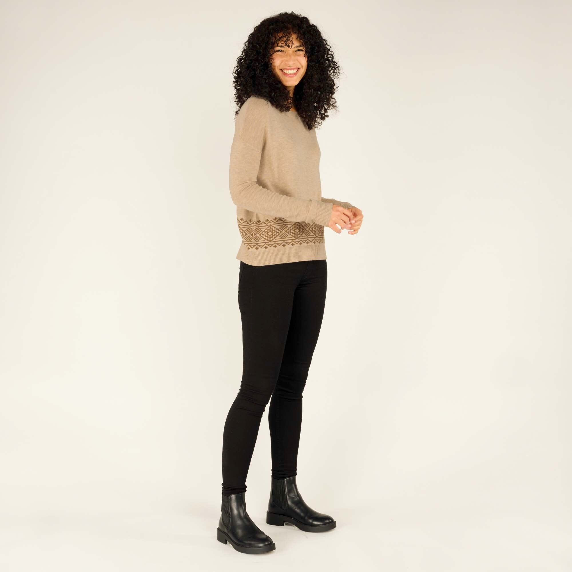 unoa 【Plie Sleeve】 NUDIE BEIGE × BLACK Womens Jemu Crew Beige | Sherpa Adventure Gear