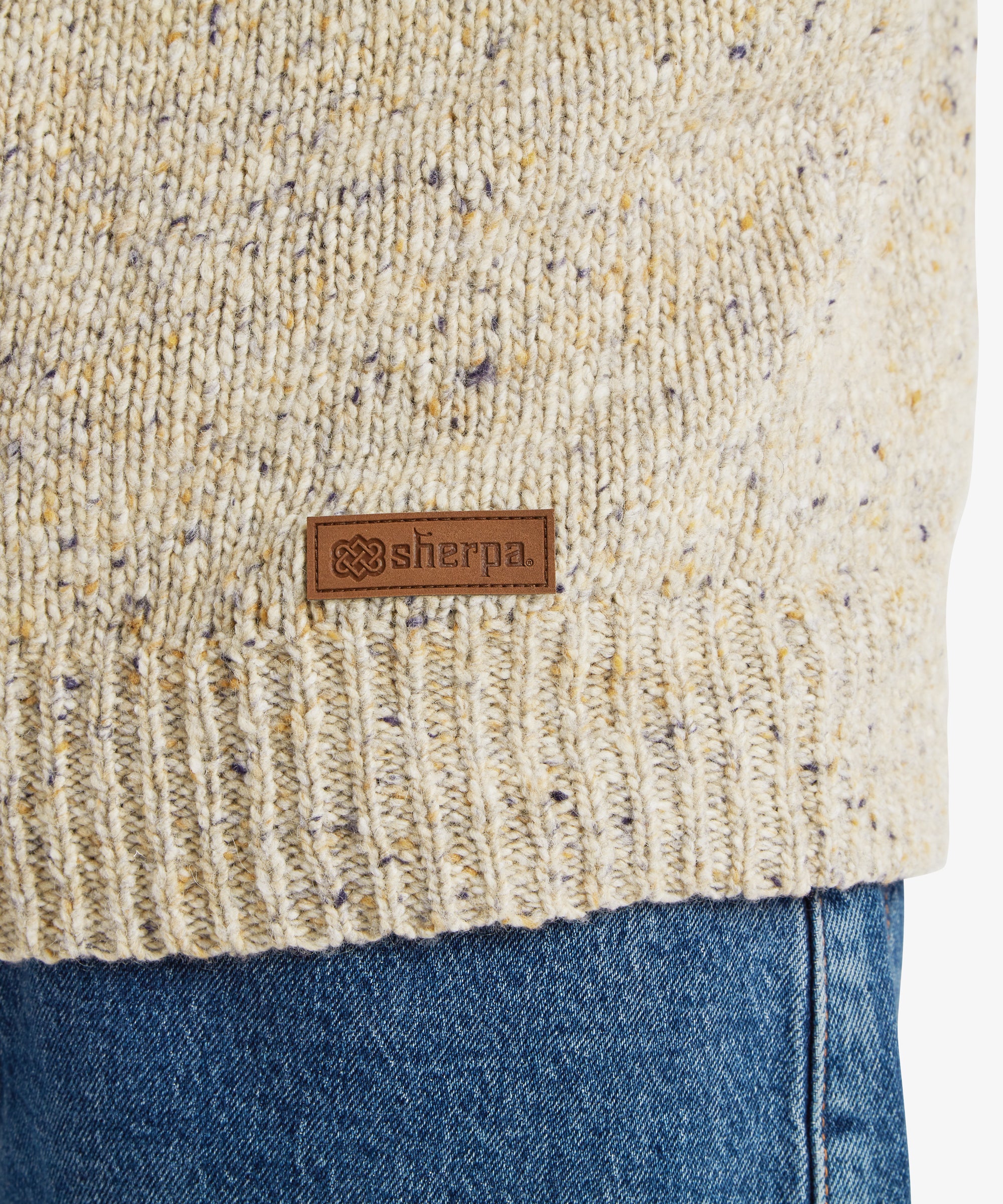 Dumji Pullover - Chai Tee
