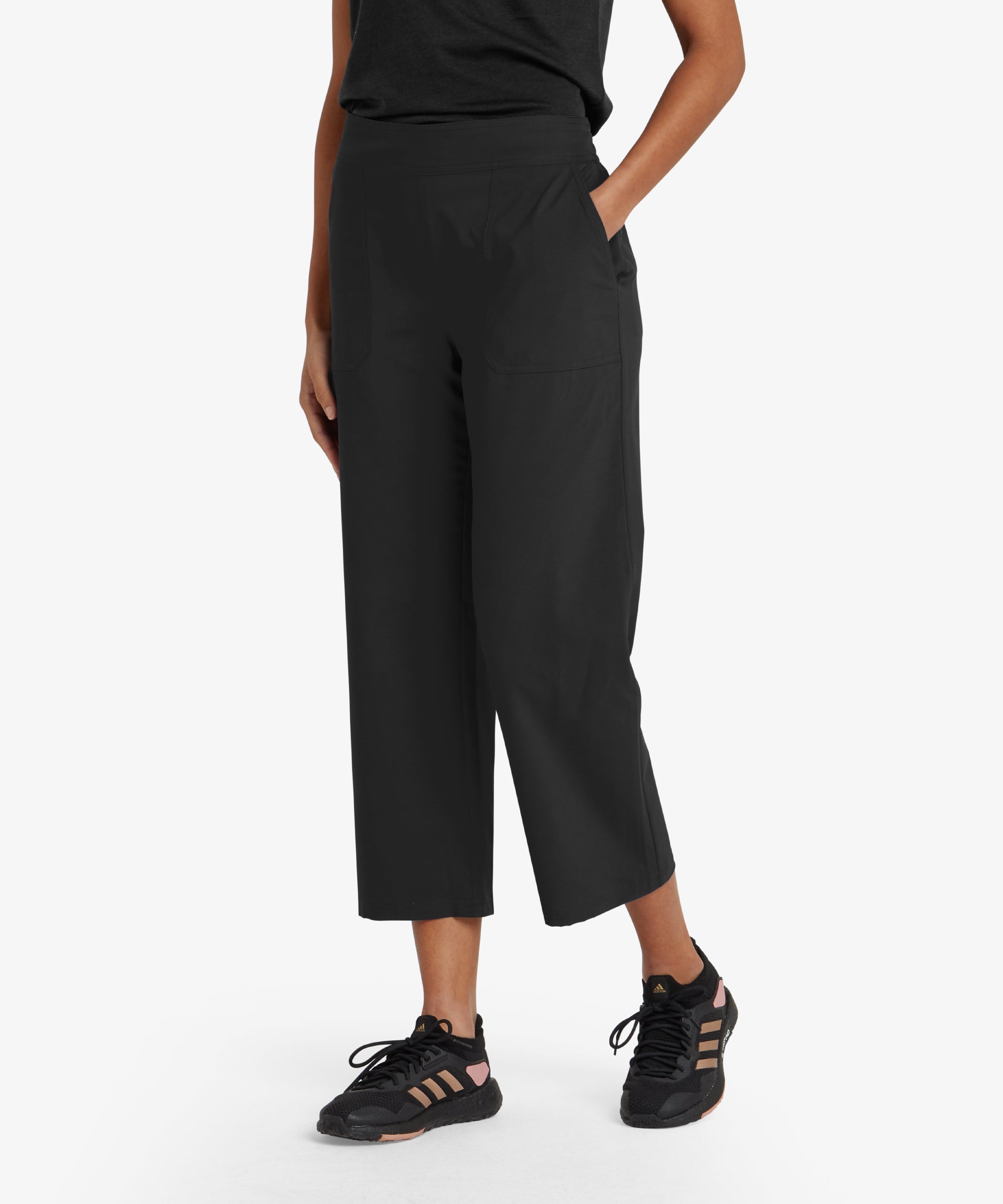 Womens Sajilo Capri Black | Sherpa Adventure Gear