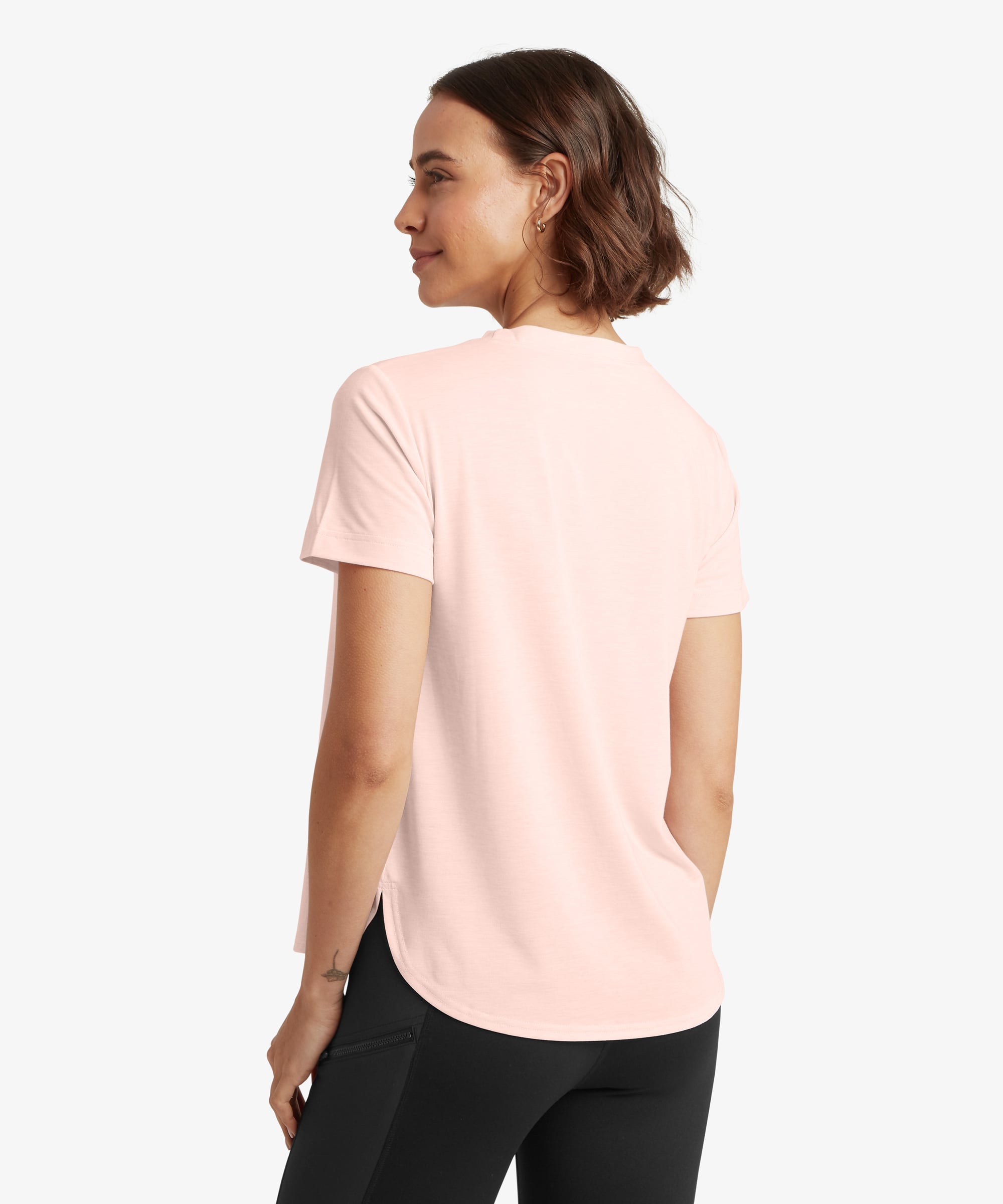 Asha Crew Light Rose Gold t-shirt, soft off-white, short-sleeve, crew neck