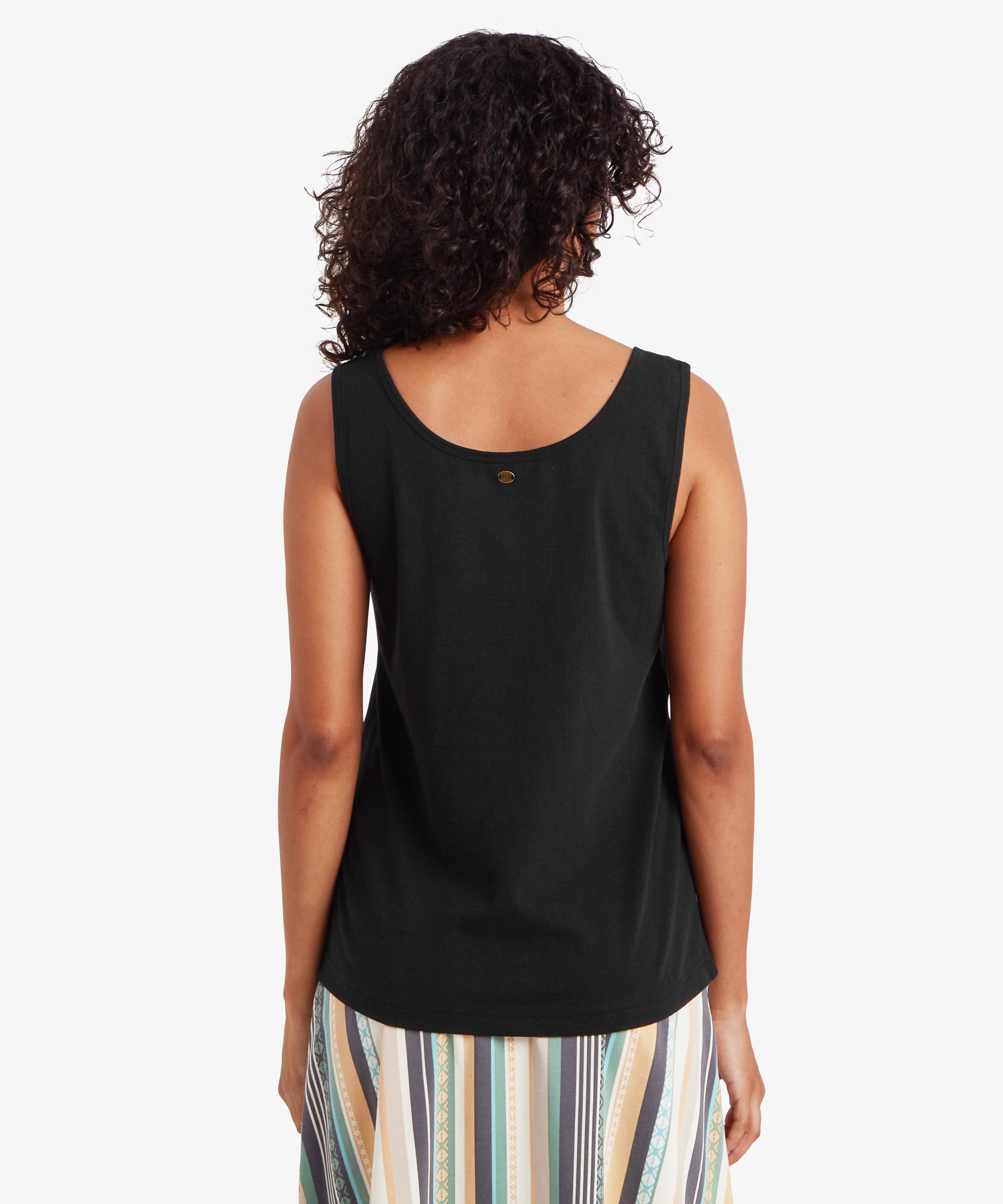 Jutnu Scoop Neck Tank Top - Black