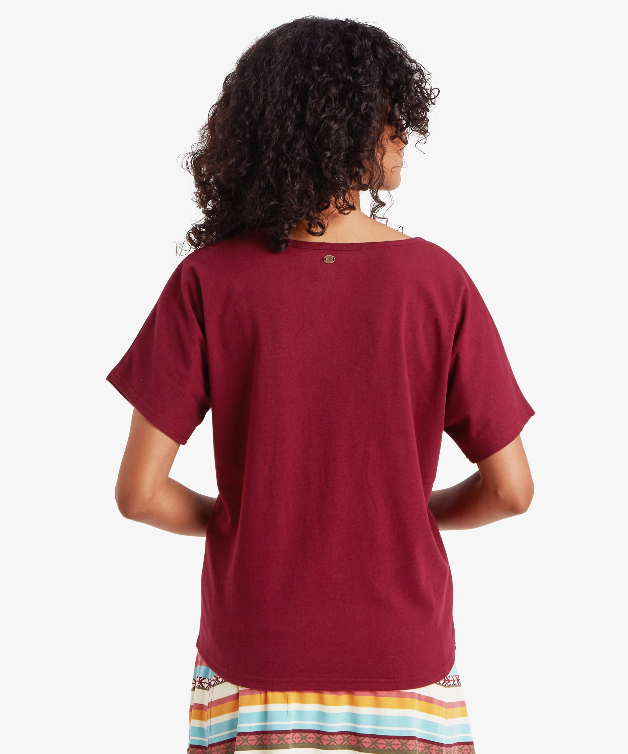 Jutnu V-Neck T-Shirt - Wine maroon short-sleeved relaxed fit top