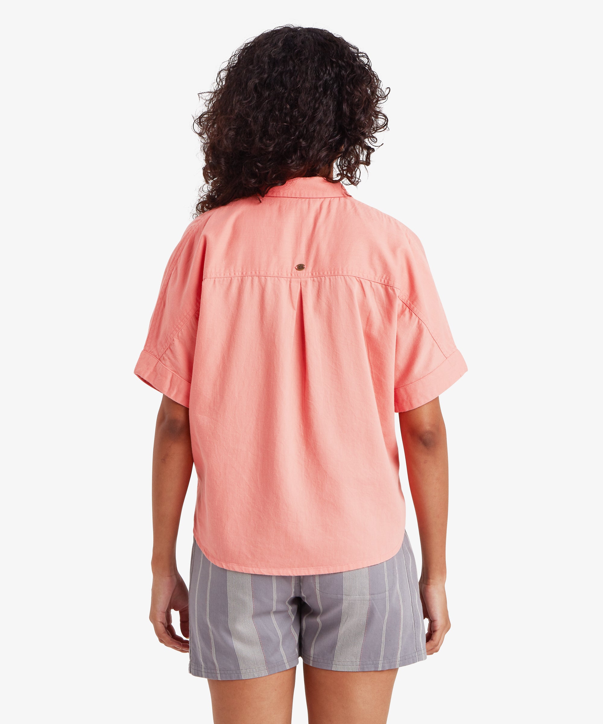 Palmo Short Sleeve Shirt in Rose Gold, coral button-up with back pleats
