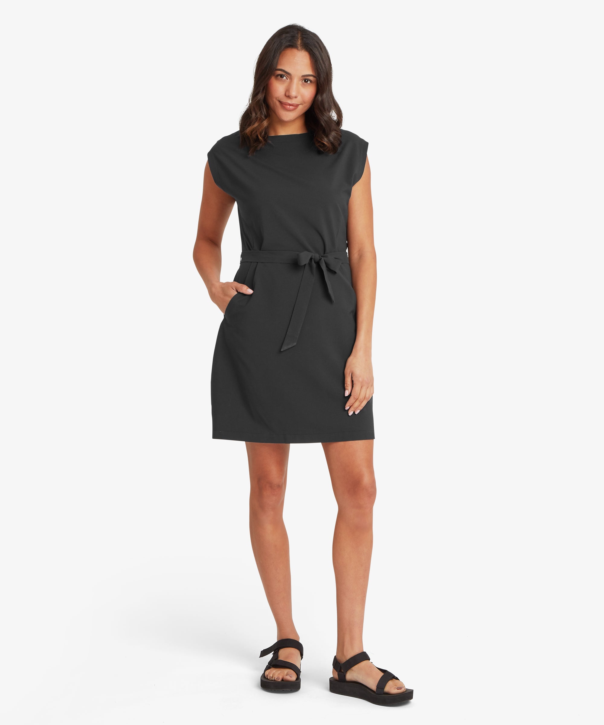 black travel dress for women Effortless Travel Dress 2.0 in Manhattan Black Large
