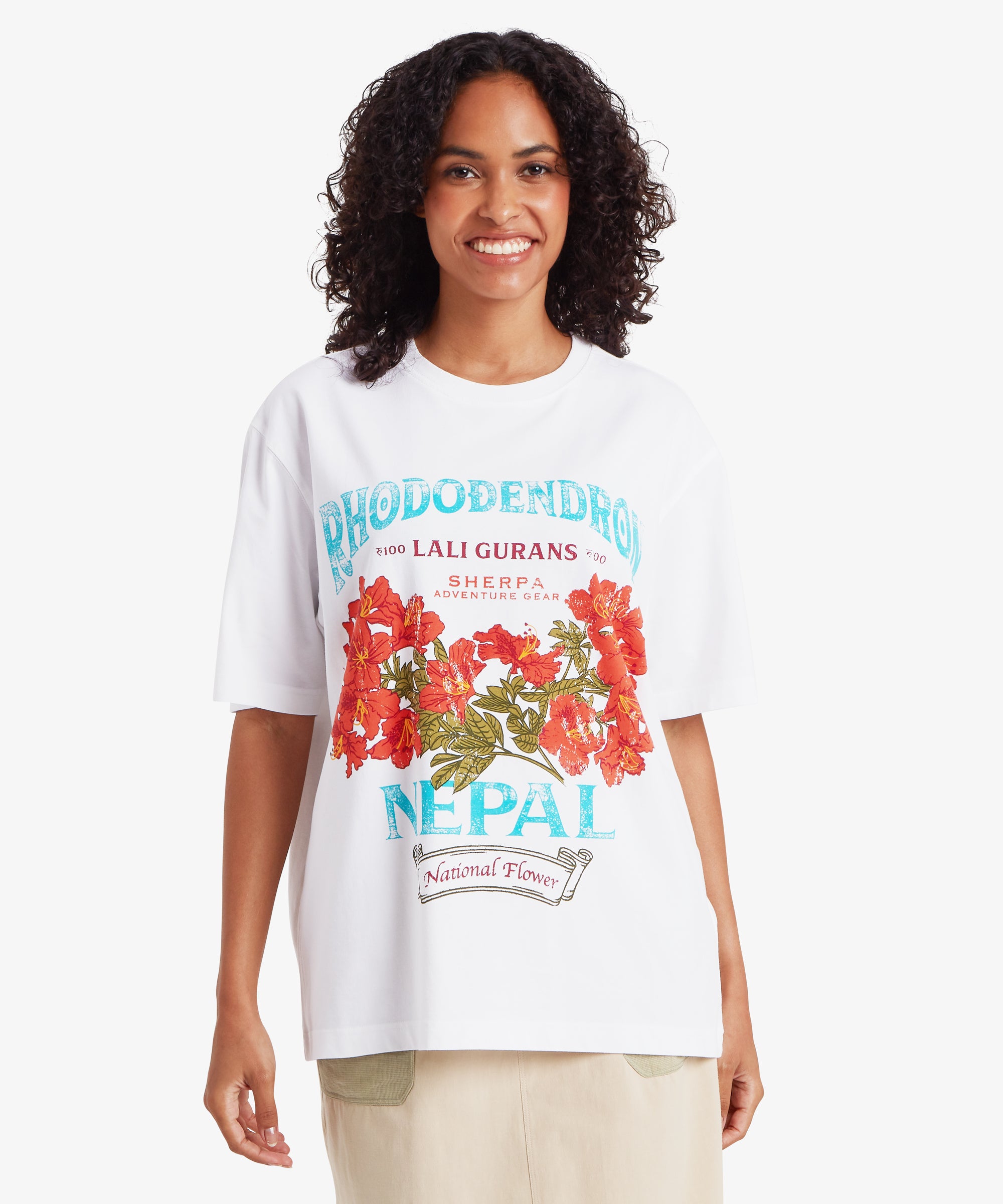 Tarcho Rhododendron T-Shirt Ð Katha White mit roter Rhododendron-Grafik